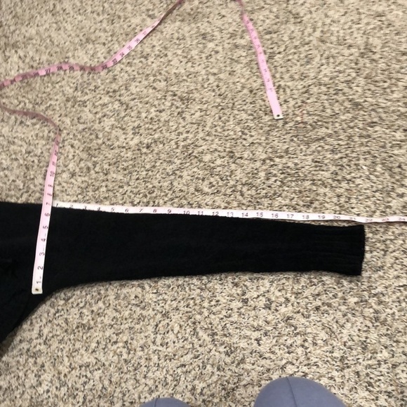 For The Republic Saks Fifth Avenue Sweater Size Medium Black Chenille Cowl Neck - Picture 9 of 9